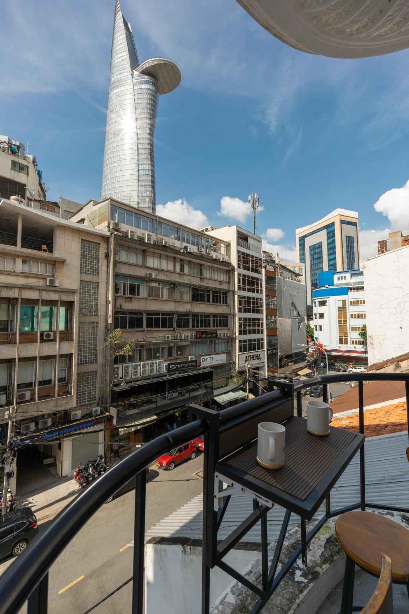 Zeus Living - City Central ホーチミン市 エクステリア 写真